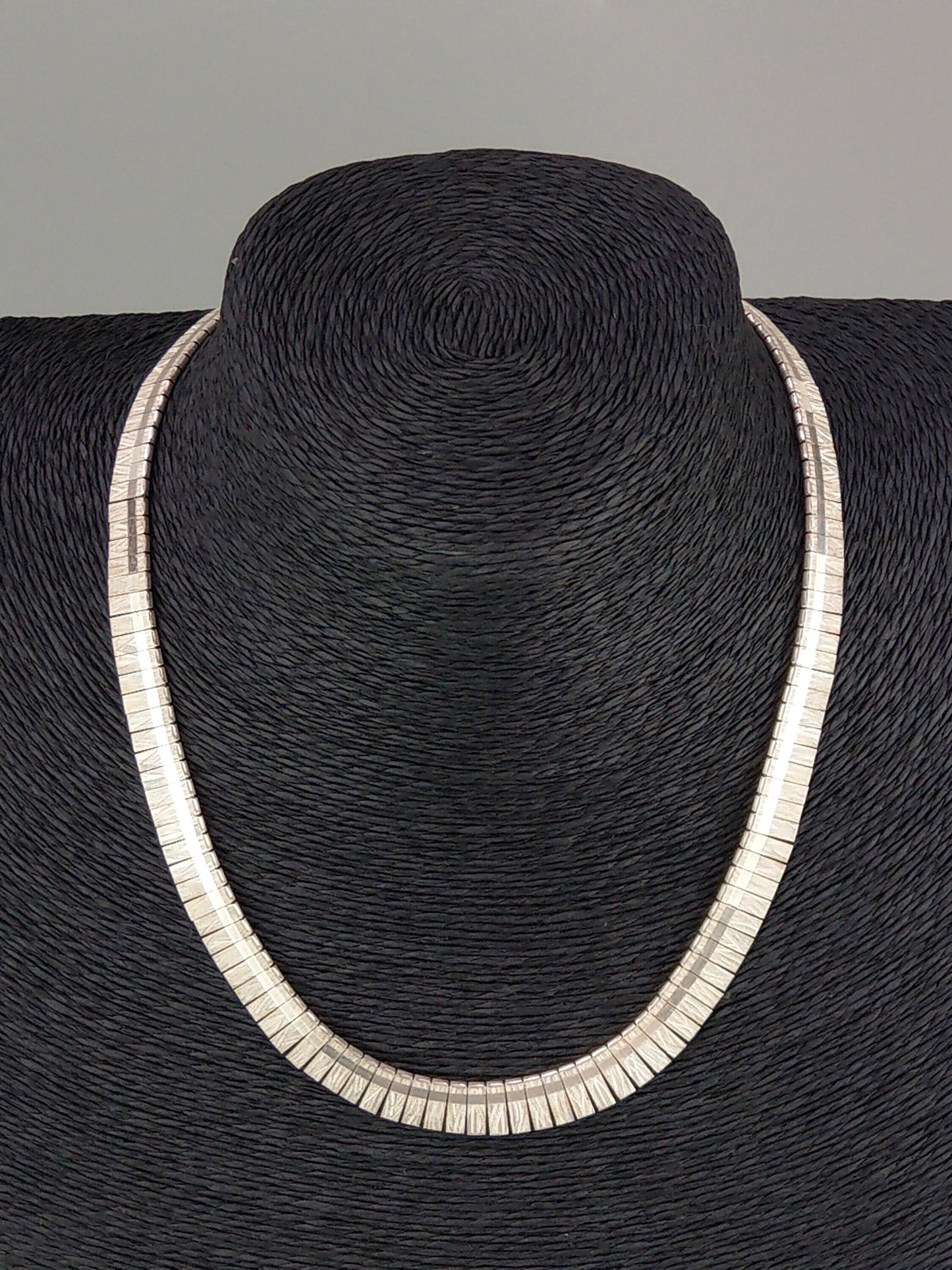 Vintage Silver Sterling Designer Fringe Link Necklace with a diamond cut pattern Cleopatra Style